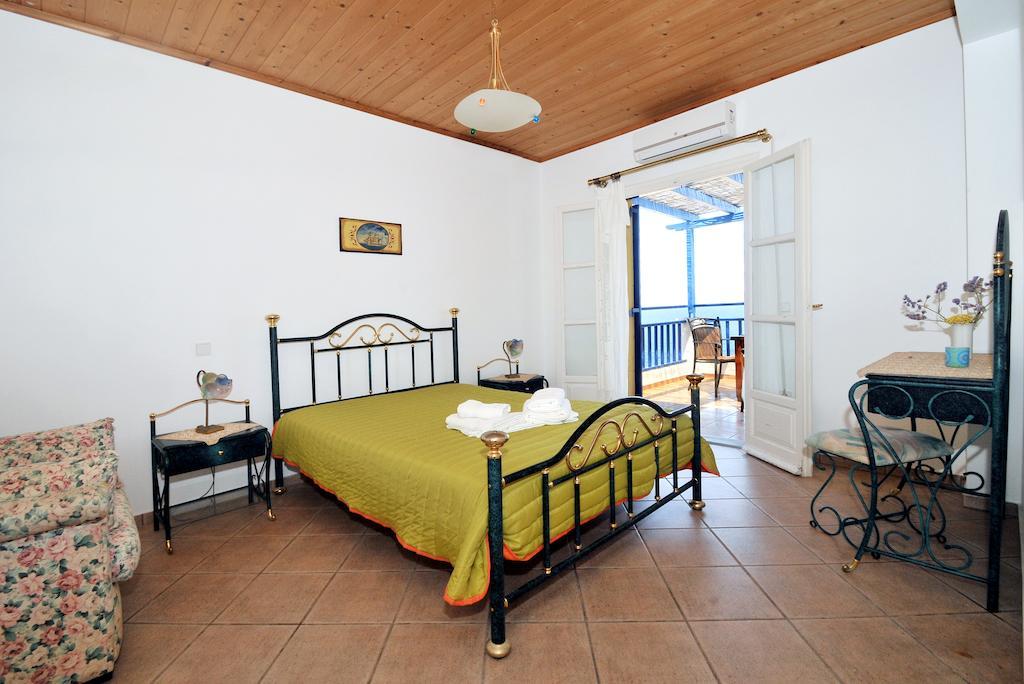 Akrotiri Hotel Platia Ammos Habitación foto